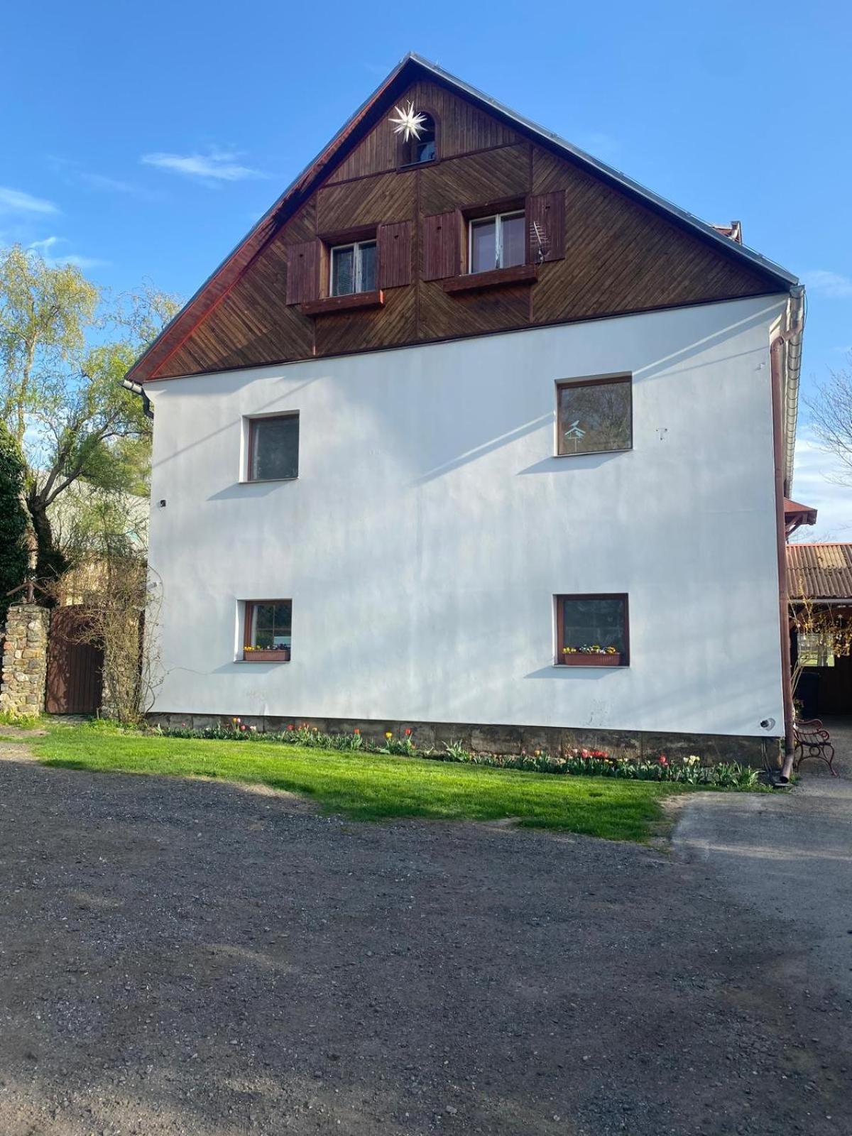 Apartmany Dolni Vitkov Chrastava Экстерьер фото